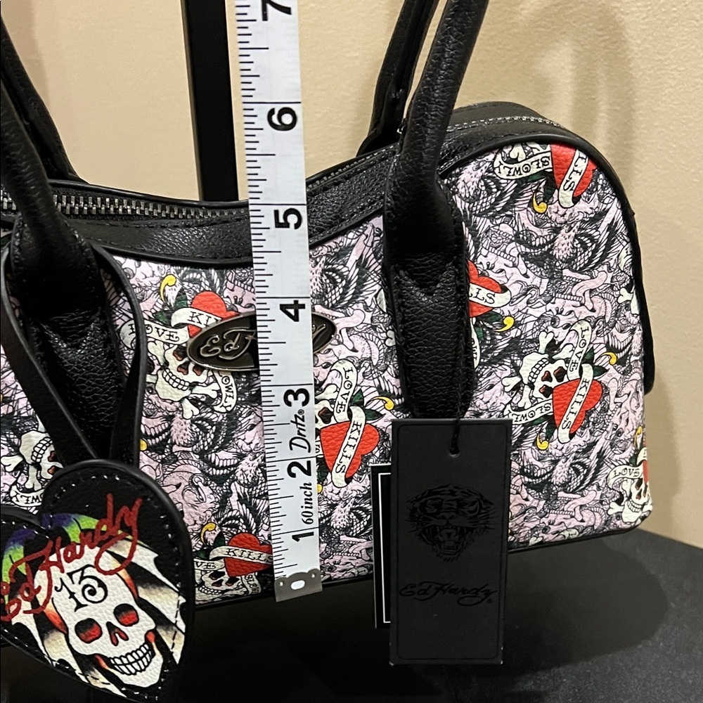 Ed Hardy | Skull & Heart Mini Satchel w/ Bag Charm Credit card - Picture 9 of 13
